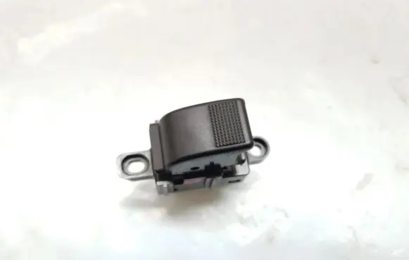 Mazda 626 Quarter vent window switch 358-2D08