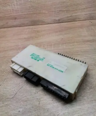 BMW 5 E39 Central body control module 6913520