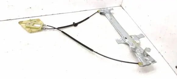 Renault Latitude (L70) Rear window lifting mechanism without motor 827210009R