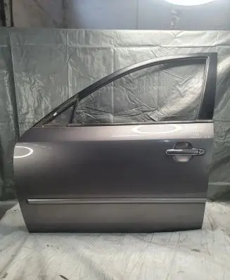 Hyundai Sonata Front door
