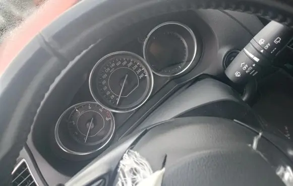 Mazda 6 Speedometer (instrument cluster)