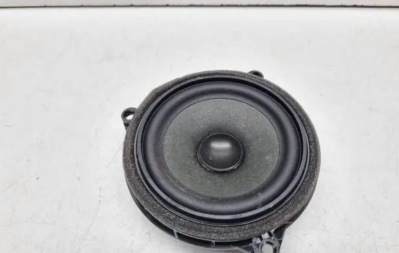 BMW X3 F25 Front door speaker 9209183 65139209183