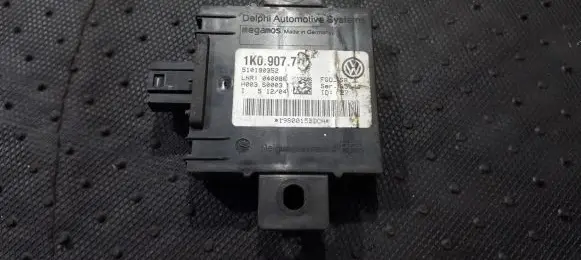 Volkswagen Golf V Other control units/modules 510190352 040086