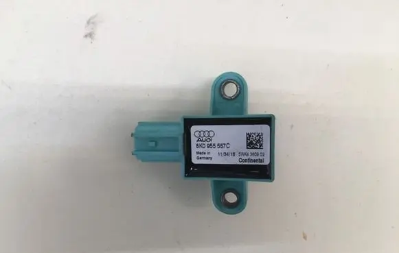 Audi A4 S4 B8 8K Airbag deployment crash/impact sensor 8K0955557C