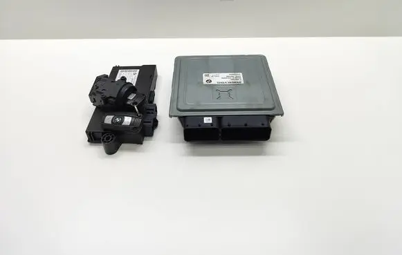 BMW 5 E60 E61 Engine ECU kit and lock set 7588620 9147216 914721601