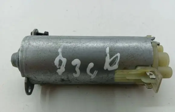 Audi Q7 4L Seat adjustment motor 013002531
