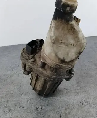 Opel Astra H Power steering pump 13292554