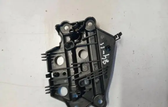 Volvo V60 Hybrid/electric vehicle battery bracket 30659476