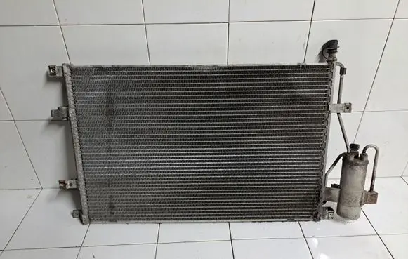 Volvo S60 A/C cooling radiator (condenser) 31101053
