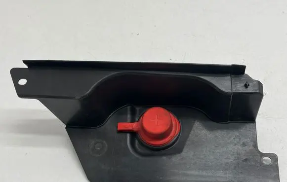 BMW X1 F48 F49 Battery box tray cover/lid 7290727 51717290727