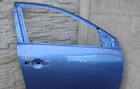 Renault Laguna III Front door