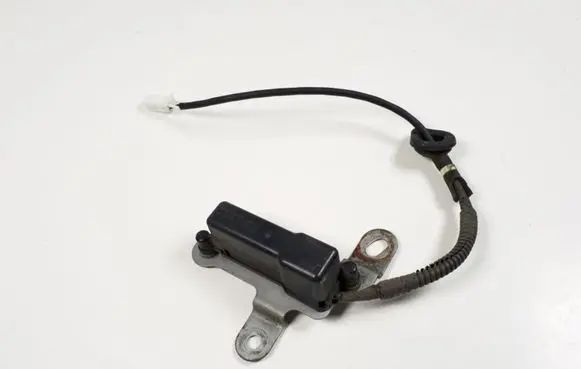 Lexus GS 250 350 300H 450H Sensor