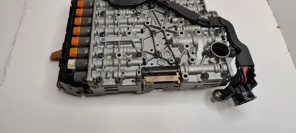 Audi Q5 SQ5 Transmission gearbox valve body 1087427124 957976 156344411