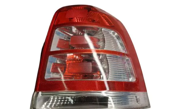 Opel Zafira B Rear/tail lights 13305775 03428436430