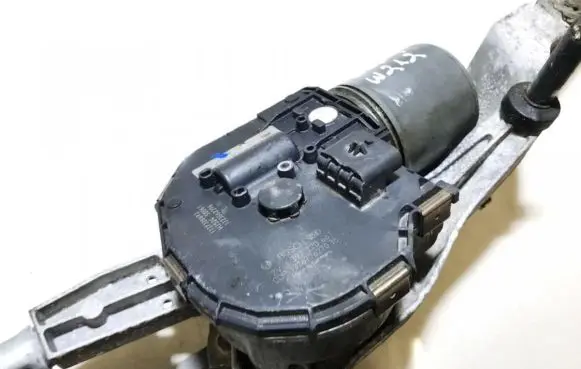 Mercedes-Benz C AMG W204 Wiper motor 1397220667 1326776270