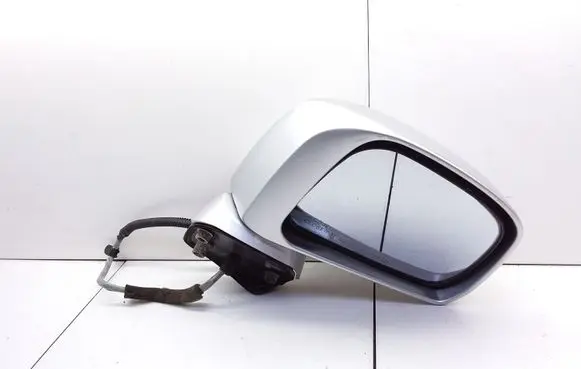 Front door electric wing mirror