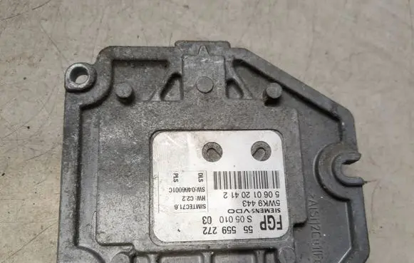 Opel Astra H Engine control unit/module 55559272 5060120412 5WK9443