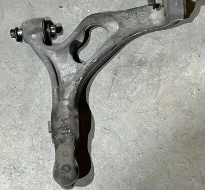 Audi Q7 4L Front lower control arm/wishbone CDB04 7L8407151E