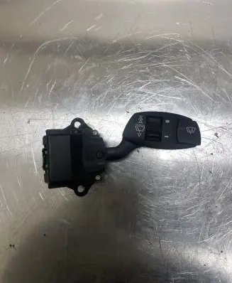 BMW 5 E60 E61 Wiper control stalk 6924107