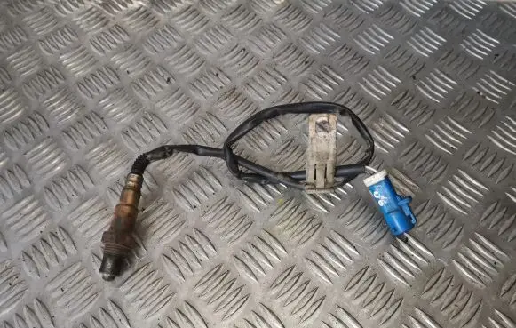 Volvo V50 Lambda probe sensor 0258006569 0258006570