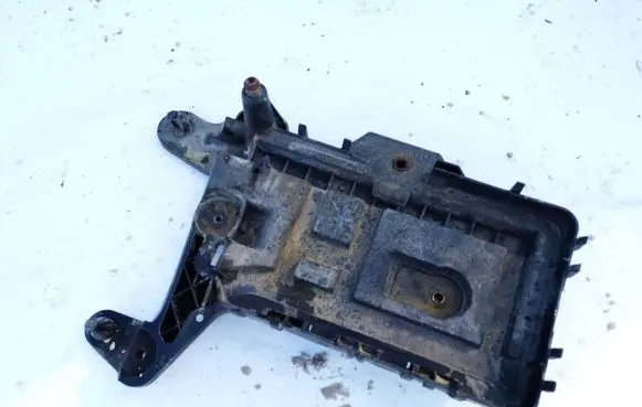 Battery box tray