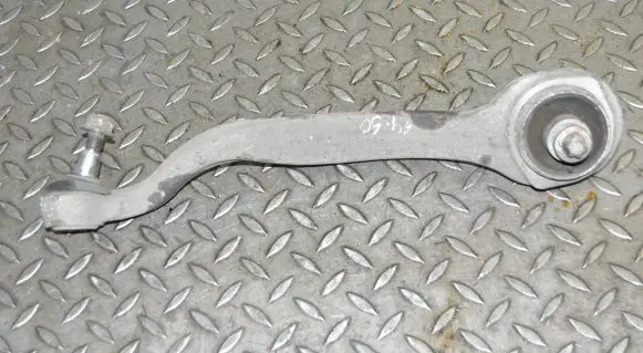 Mercedes-Benz E W212 Front lower control arm/wishbone