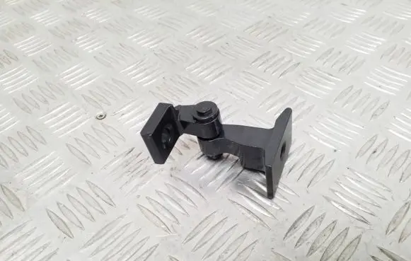 BMW 3 G20 G21 Rear door upper hinge 7284545