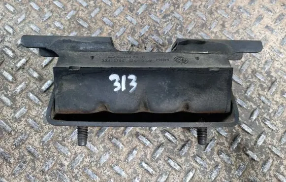 Cadillac Escalade Gearbox mount 22216788