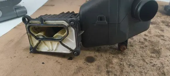 Seat Ibiza IV (6J,6P) Air intake duct part 03C145851M