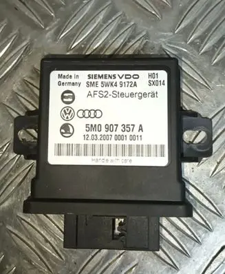 Volkswagen PASSAT B6 Light module LCM 5M0907357