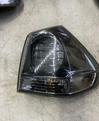 Lexus RX 330 - 350 - 400H Rear/tail lights