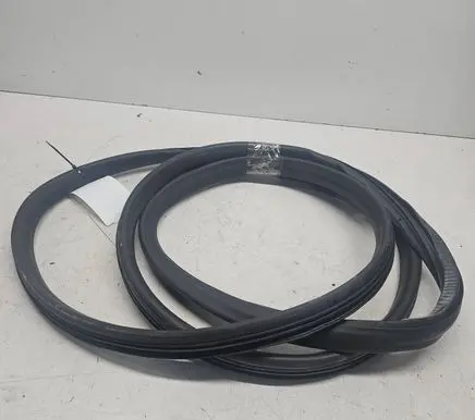 Audi A6 S6 C5 4B Front door rubber seal 