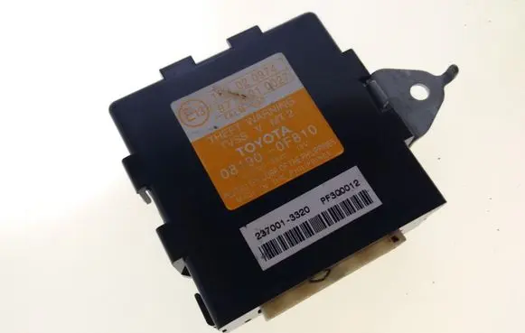 Toyota Corolla Verso E121 Alarm control unit/module 081900F810