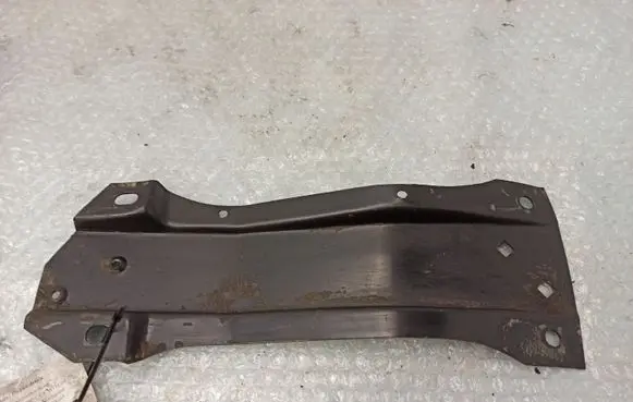 Mercedes-Benz 250 280 C CE W114 Other under body part 