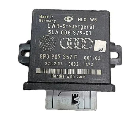 Audi A4 S4 B7 8E 8H Light module LCM 8P0907357F 00021473 5LA00837901
