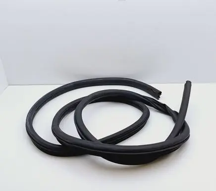 Citroen Xsara Picasso Rear door rubber seal (on body) 