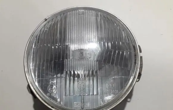 Isuzu Trooper Headlight/headlamp E4150R20 IKI1072