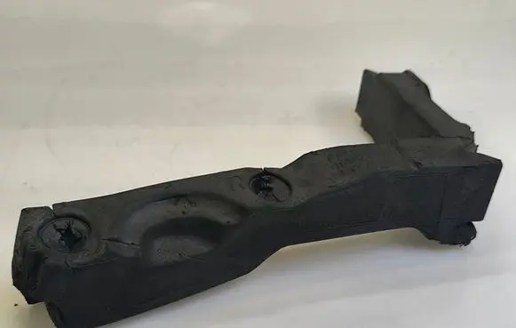 Fender foam support/seal