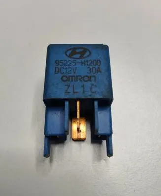 Hyundai Terracan Other relay 95225H1200 DC12V30A 7L1C