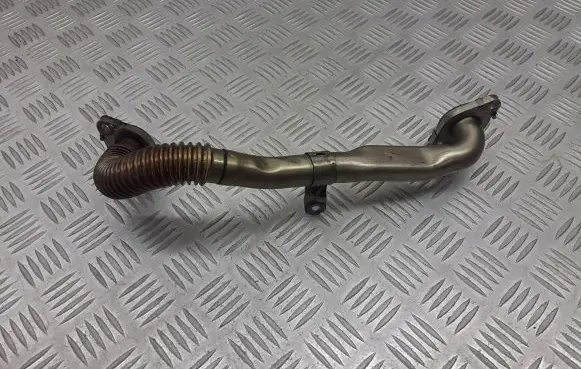 Renault Laguna III EGR valve line/pipe/hose 8200940347
