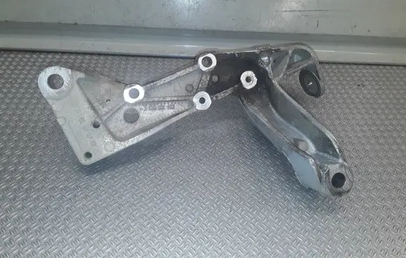 Volkswagen Golf Plus Other front suspension part 1K0199296E
