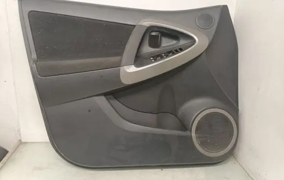 Toyota RAV 4 (XA30) Front door card panel trim 6771842020