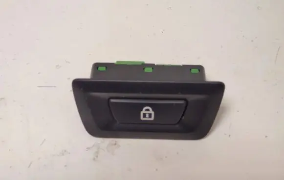 BMW 6 F12 F13 Tailgate/boot open switch button 9162644 549584022 61319162644