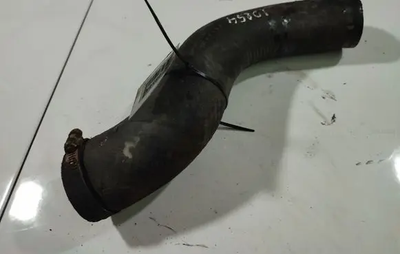 Toyota Avensis Verso Intercooler hose/pipe