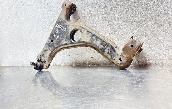 Opel Zafira B Front control arm 8748075