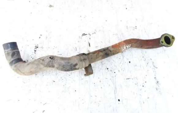 Nissan X-Trail T30 Engine coolant pipe/hose