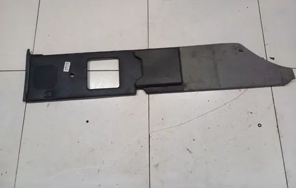 Mercedes-Benz 100 W631 Other trunk/boot trim element