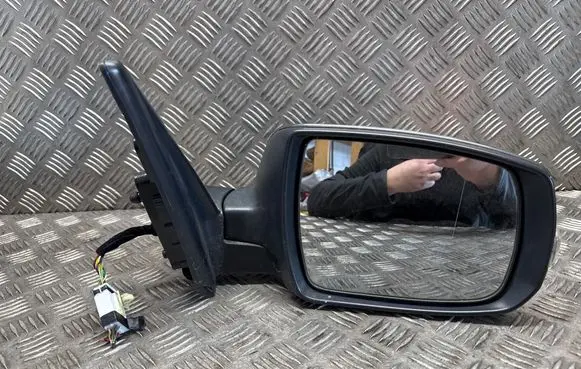 KIA Sorento Front door electric wing mirror 