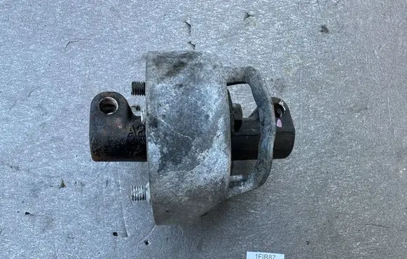 Nissan Patrol Y60 Half shaft coupling 4807102J75
