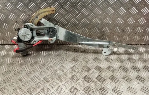 Subaru Impreza II Front door window regulator with motor 